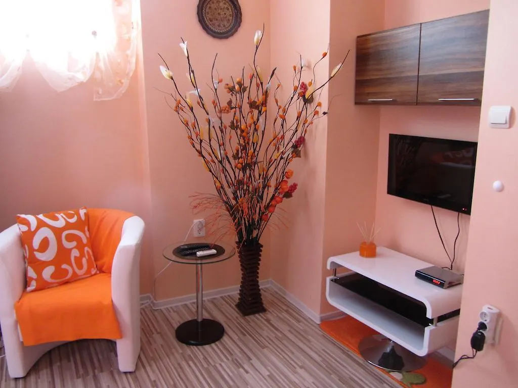 Orange Flower Apartments Sofia