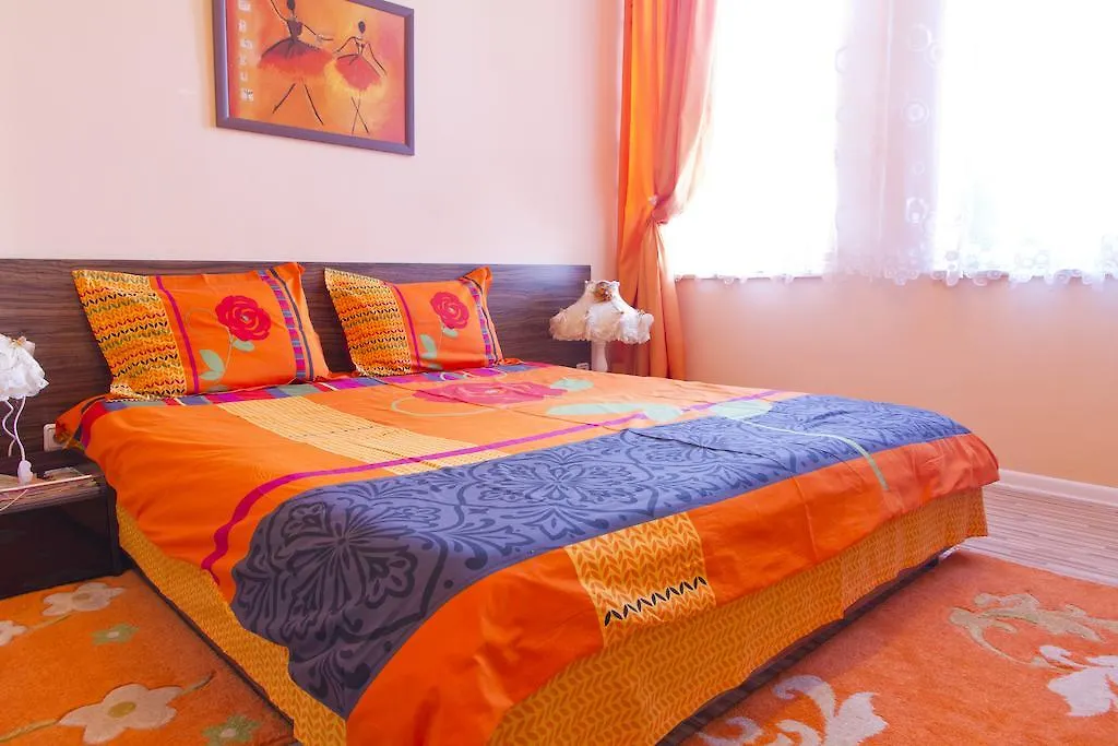 Orange Flower Apartments Sofia